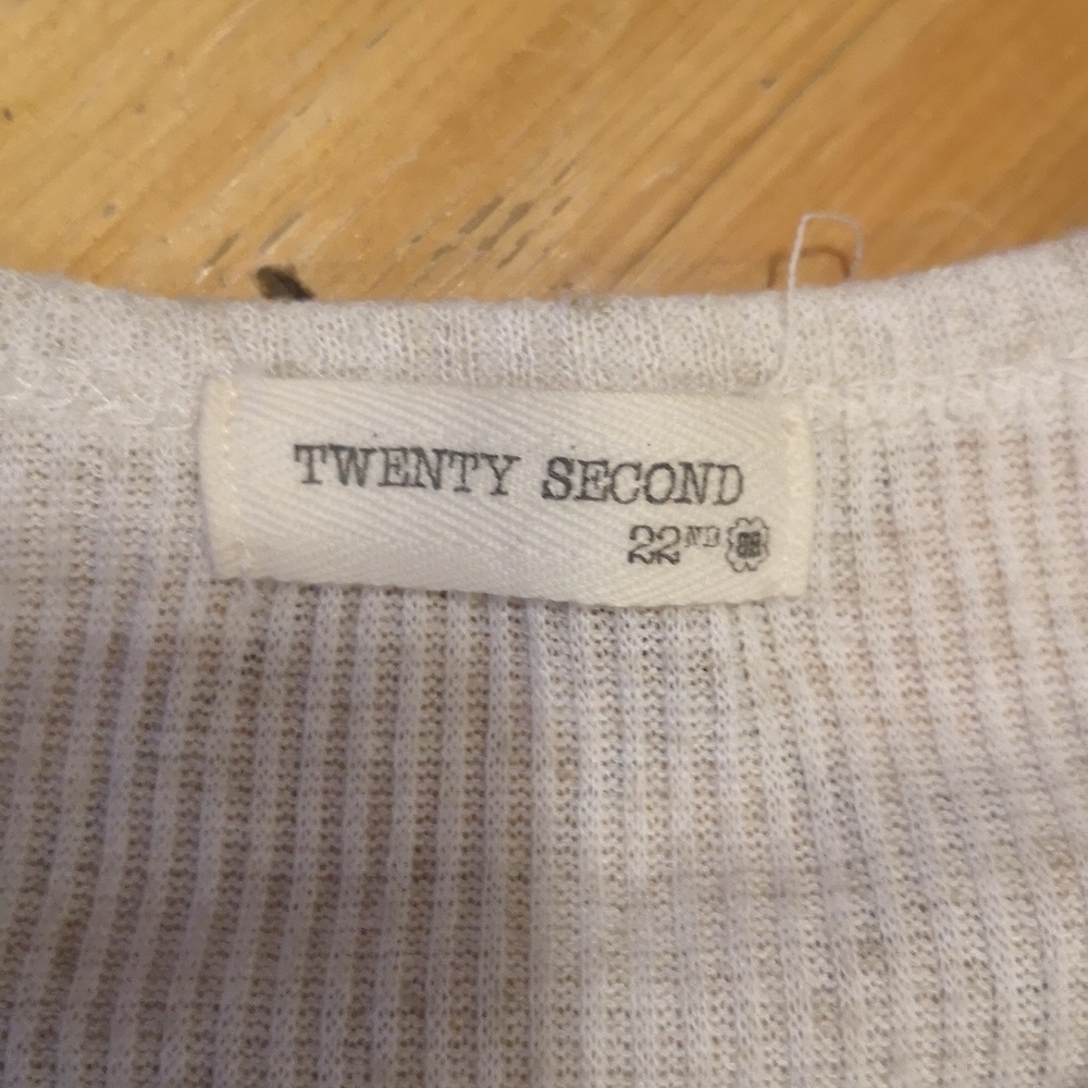 Twenty Second Cream Knit Top - Picture 3 of 4